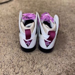 Jordan 7 SZ 8 men 10 women